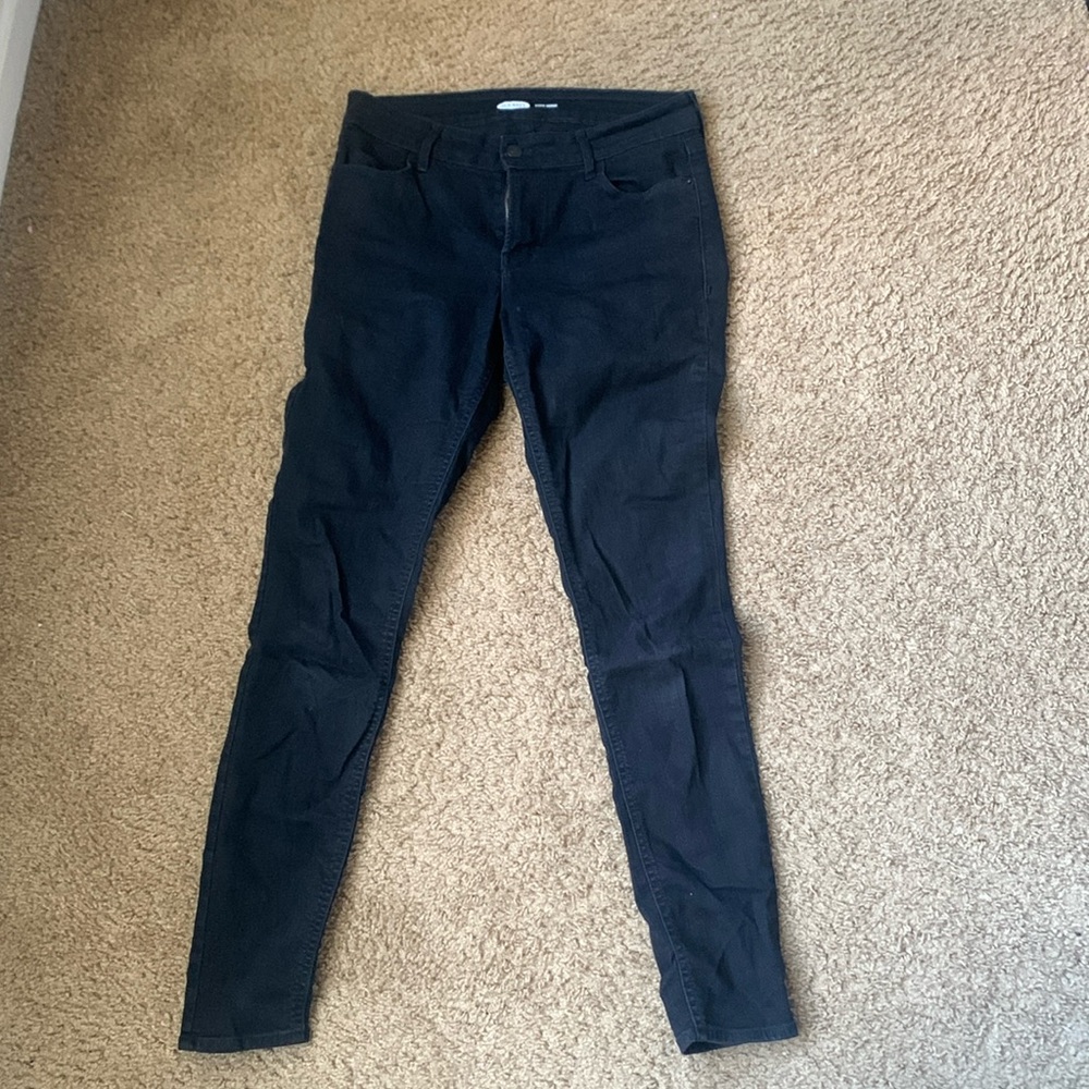 Black Skinny Jeans